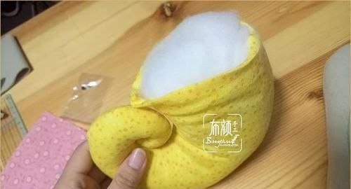 「布艺」一小块花布就能做玩偶,布艺蜗牛玩偶,做抱枕好舒服,附教程