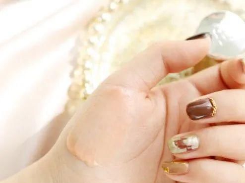  「想囤的精华」很久没出门的靓女们 你的存货还能撑多久？
