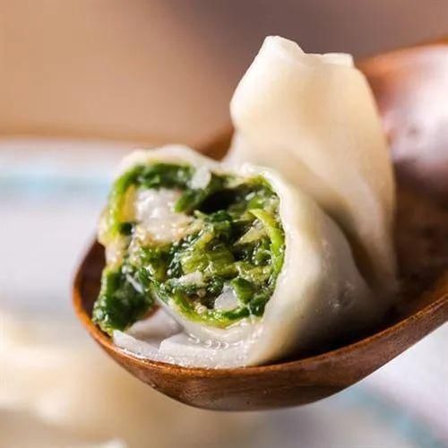  『荠菜』又是一年春食时！春天里的江南人，是如何把“鲜嫩”吃得出神入化的？