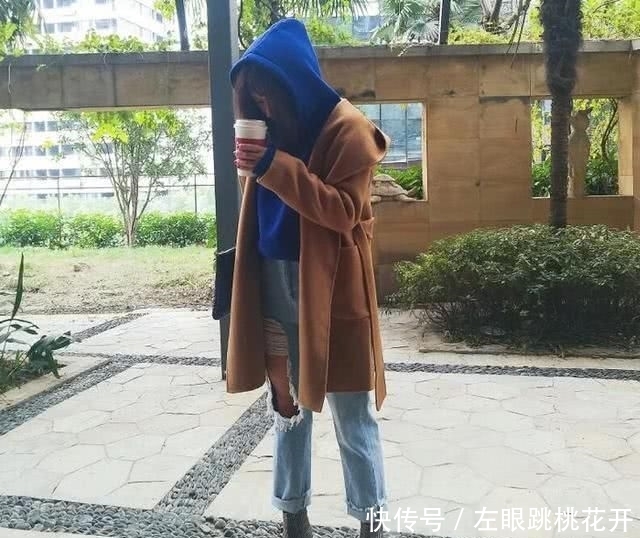  「毛呢大衣」羽绒服别再穿了，2020“大衣＋这3件内搭”最时髦显瘦，好看炸了！