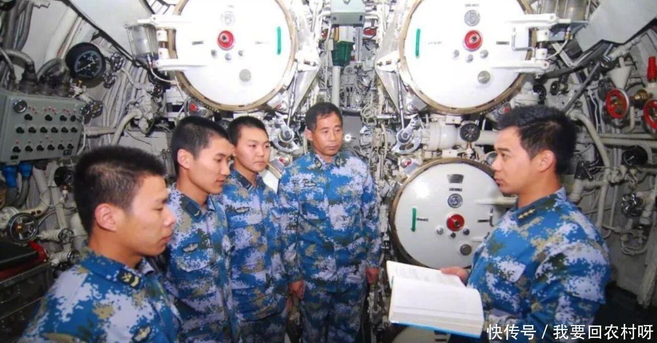  『士兵的服役』中国军队的士兵服役期只有2年, 部队为何鼓励官兵二次服役