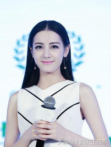 迪丽热巴新剧逆袭老板杨幂？网友：“穿搭我还是服杨幂”