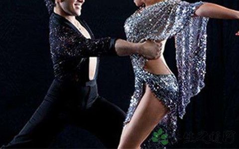 拉丁舞服装怎么选