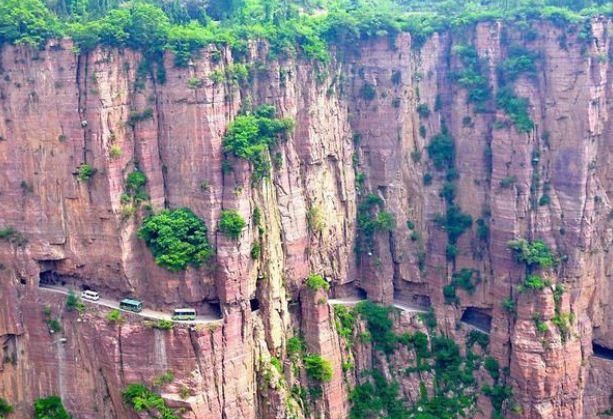 世界上最“怪异”的村子,其中一个是电影取景地,最后一个在中国