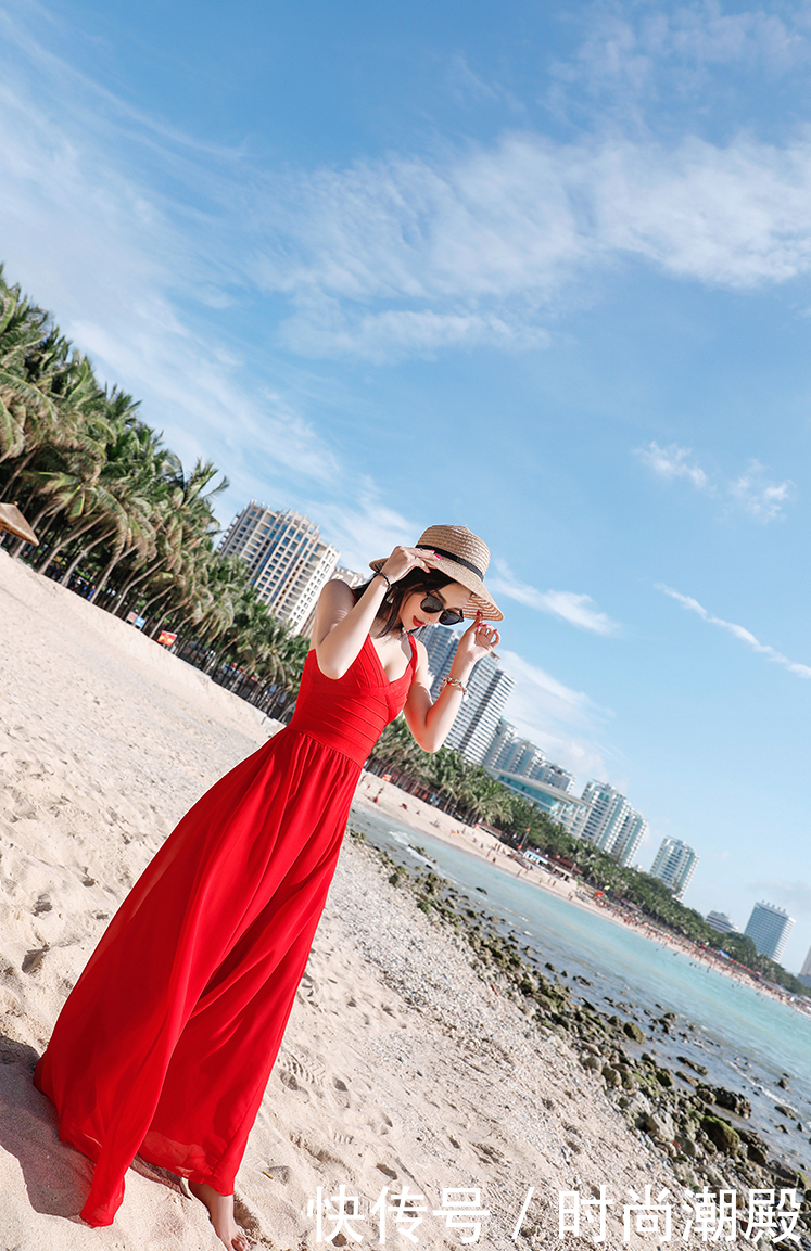 今年流行的几款连衣裙，360度无死角，每个角度都是美美哒