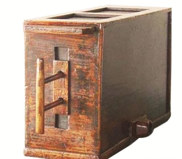 如今农村有人到处高价收购老砖老瓦，是用来干嘛的呢？