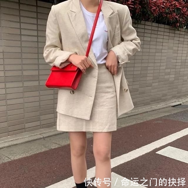  #连衣裙#4套小西装穿搭look，小个子照着穿，气质又显高