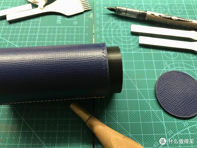 模具:怪蜀黍教你做包包 篇七:天气多变,给口红穿件外套吧