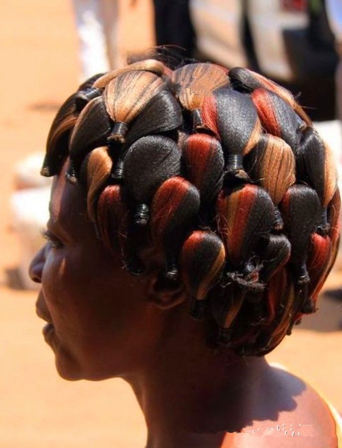 实拍非洲人喜欢的发型，一个发型想3年，洗头要一天