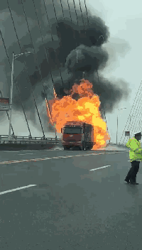 鹧鸪江大桥起火、永前路学生殒命…上半年柳州朋友圈十大谣言