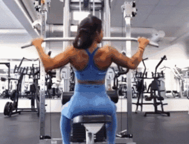 健身｜集美貌，才华与身材于一身的美女钢琴师健身起来也太性感了