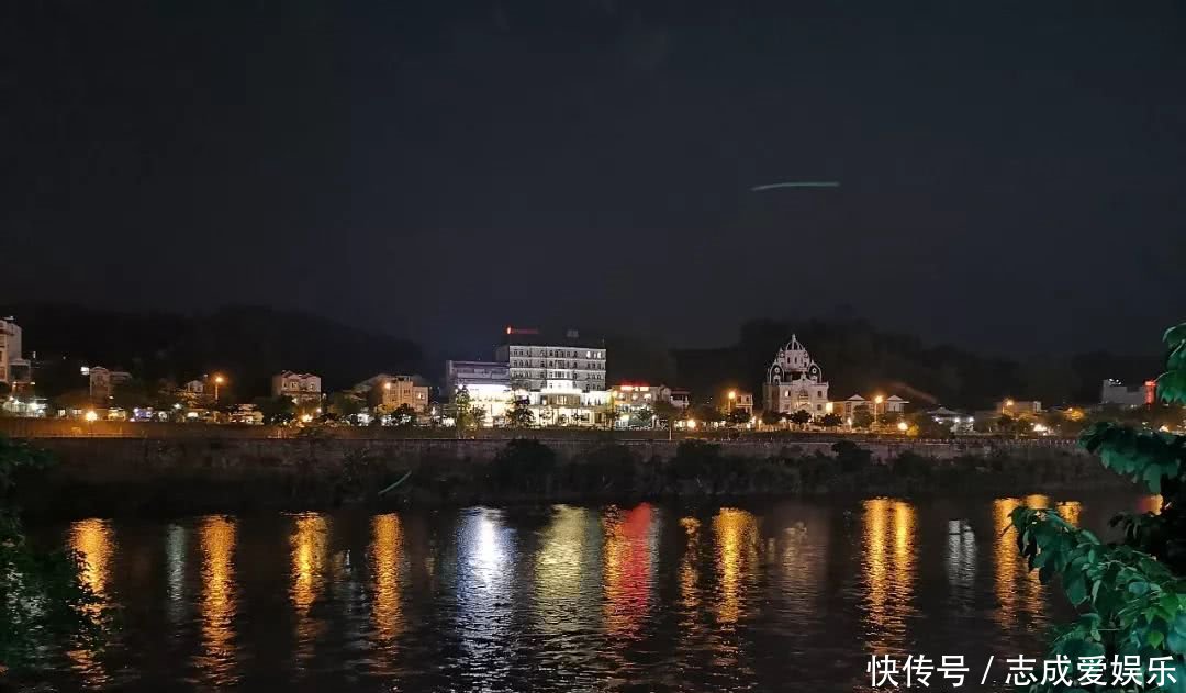 曾是中越边境最繁华热闹的口岸，很多越南妹子，如今有点冷清