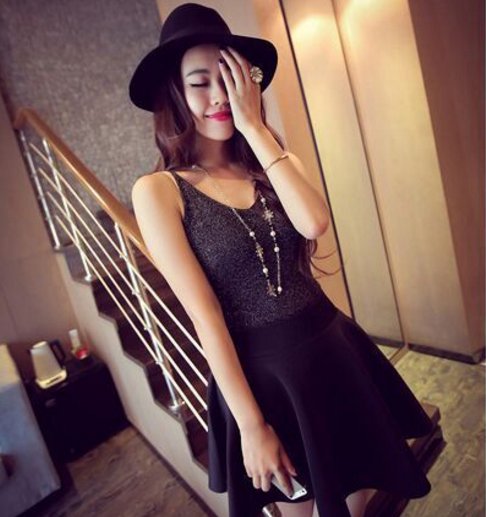 女人丰满别随便穿!新出“紧身衣”性感迷人，逛街回头率暴涨