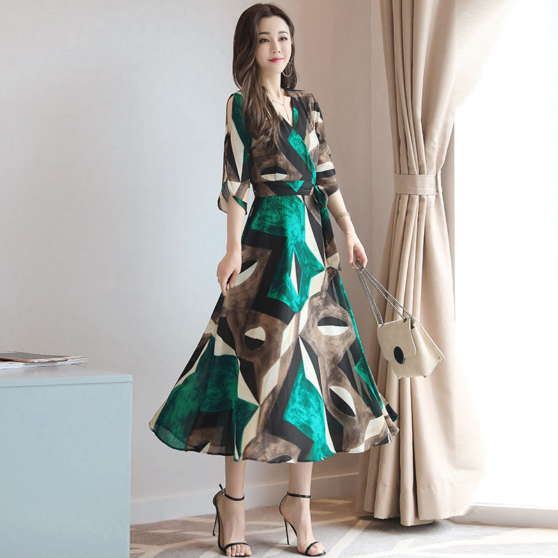 轻薄长裙让你飘飘欲仙，让男人对你欲罢不能