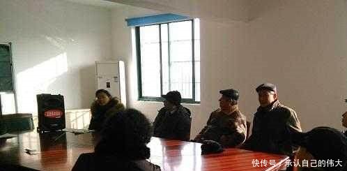 村干部工资低已成过去式，国家已为村干部涨工资，晚年还帮养老