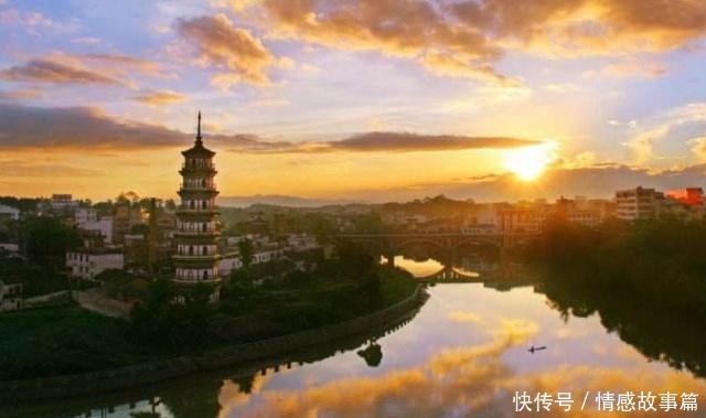 广东最“败家”的县城，自建火车站飞机场，如今机场却用来放牛