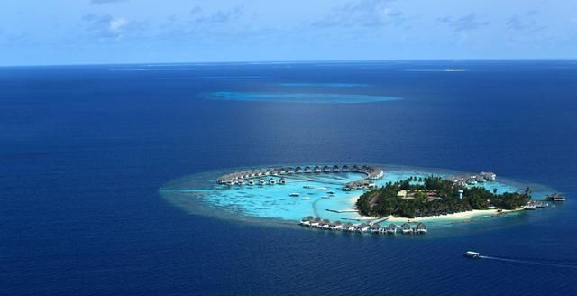 亚洲人口最少的国家:不是文莱和老挝,人口仅为中国的四千分之一