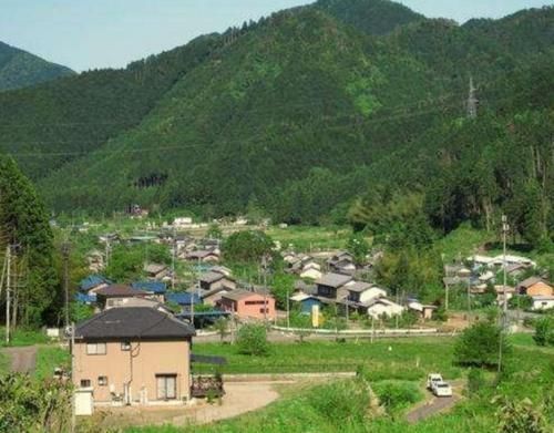  「条件」在农村，哪些人适合当村干部？当村干部又需要哪些条件