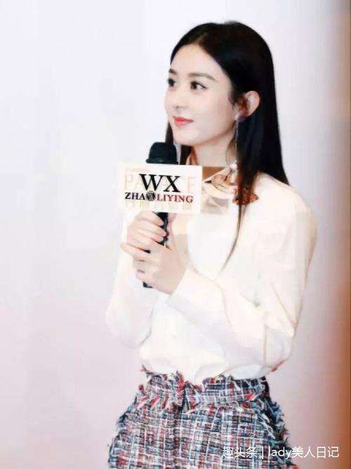 同是一身皮囊，为什么赵丽颖就这么美！看到镜子里的她就想踹两脚