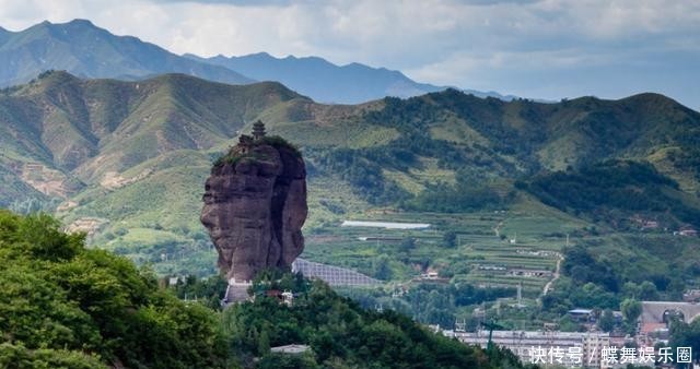 河北最神奇的山，山体陡峭且无登山道路，山顶的塔是怎样建造的？