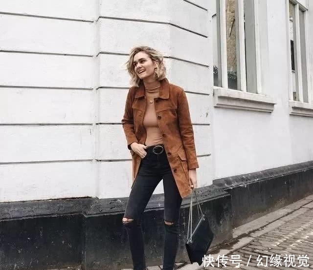  [显得太过]像法国女生一样穿搭，不需要刻意模仿，作自己的职场穿衣榜样