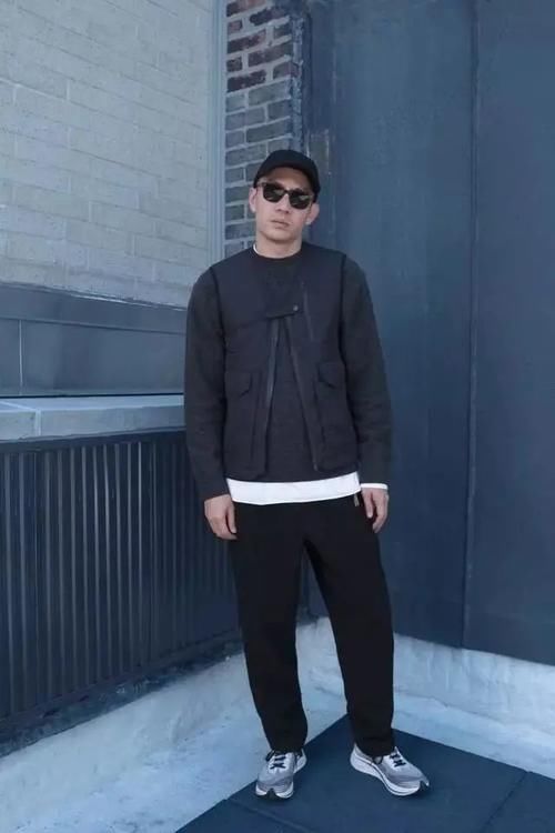 「法则」只会一身黑?男装颜色搭配法则了解一下!