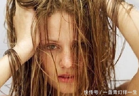『洗头发』洗头发时注意这3点,远离大油头!