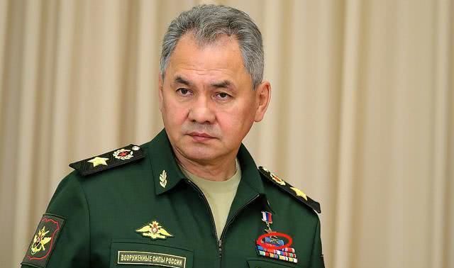  [不许]俄防长归国被紧急带走，保镖一律交出武器，克宫：所有人不许妄动