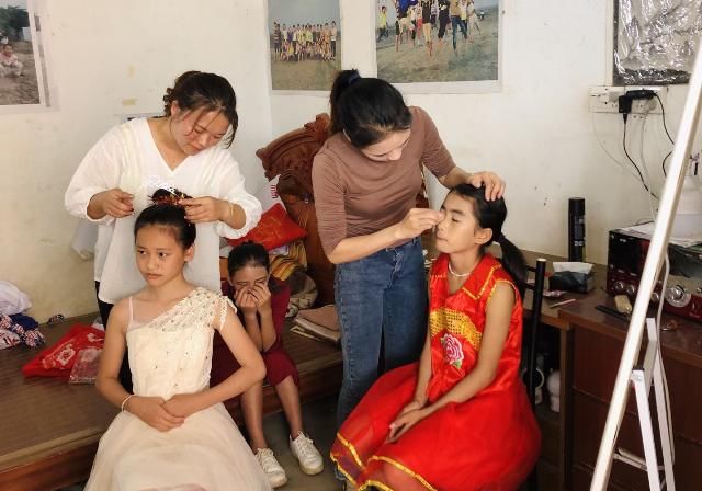  「杂货铺」人物|追光者——小罗的答案