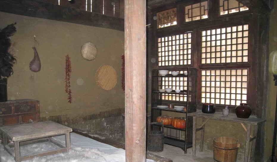  电视剧：一部部经典的电视剧在“飞腾影视城”里诞生，谱写出动人的旋律和伟大的篇章