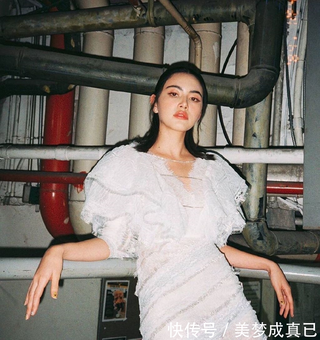 『省钱』“十亿女王”Mai再出招,200的衣服穿出2w高级感,气质高级太省钱