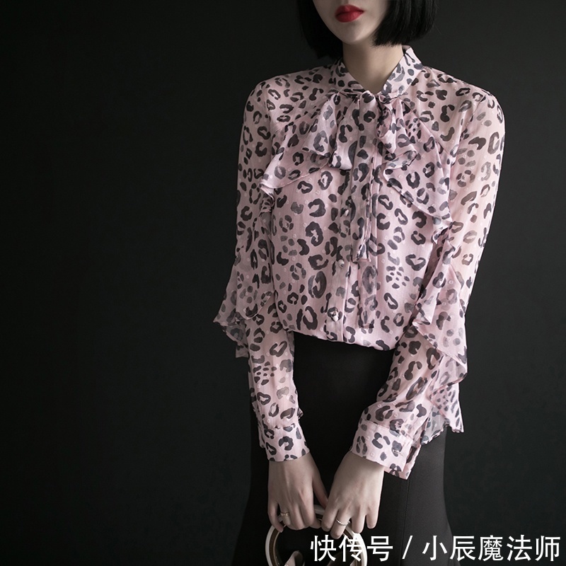  气质@下面8款“衬衫”，刚上就火了，洋气减龄女人味十足