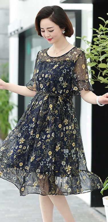 50岁以后的女人穿连衣裙一定要穿这几种！迷人又优雅！