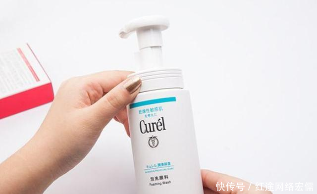 『选对』4款千挑万选的好用洗面奶,只选对的不选贵的,你回购的是哪款呢