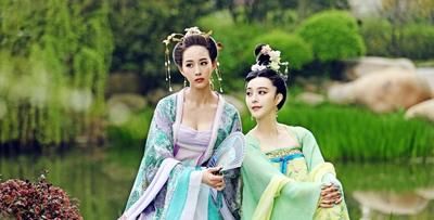  衣服■古代人穿那么长的衣服就不怕弄脏吗？