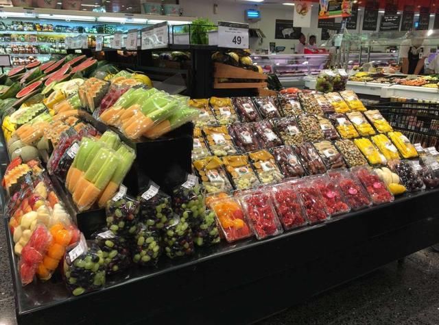  卖不掉@草莓卖不掉，鸡蛋价格没白菜高，又一突发事件让养殖业受