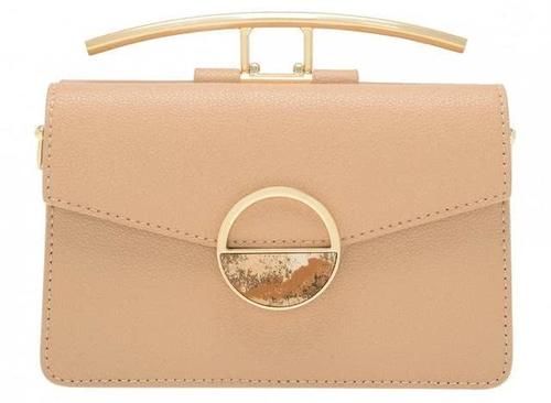  [橘色]这8个春夏大热奶橘色包包容易搭配又超显白，潮人洗版你还不买？