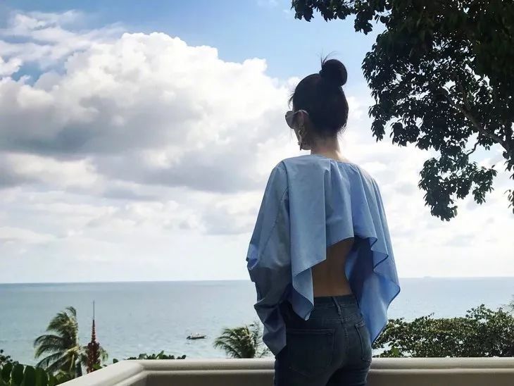 时髦办 | 何穗好爱印花，可一点不俗