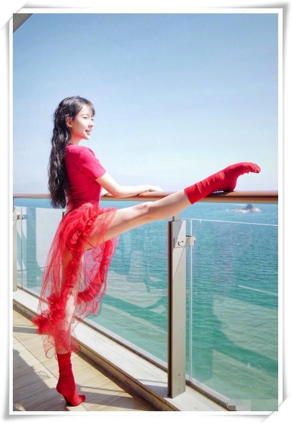 “诺澜”素颜现身,皮肤黝黑不敢认,网友:女神到底经历了什么?