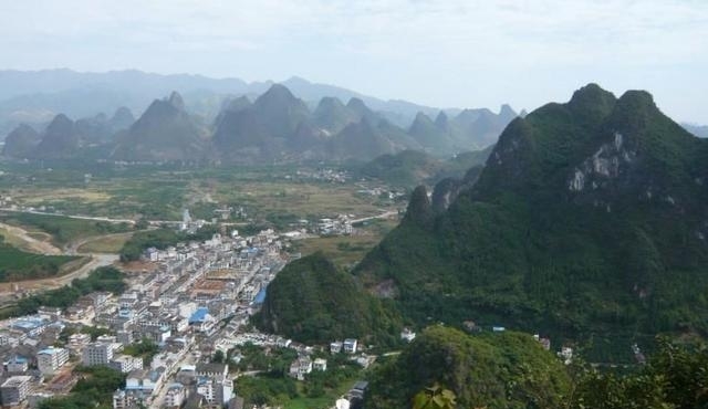 广西一座美如仙境的小县城，去桂林的游客都要来这里
