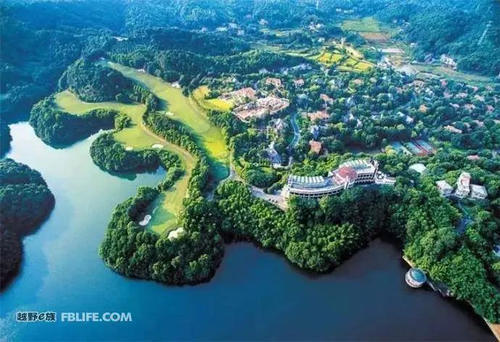 【房车与露营】集装箱 温暖的工业风