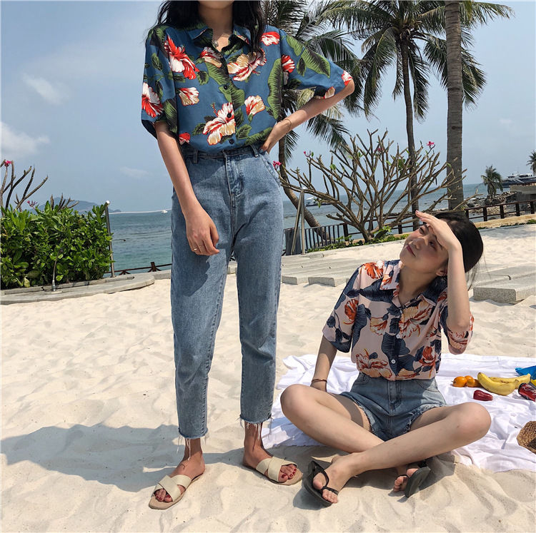 25-45岁女人最爱的T恤+短裤/短裙搭配，贼衬肤白嫩美