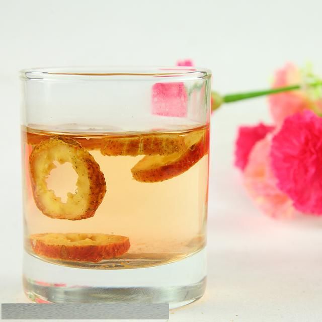 肚子鼓鼓像怀孕，平时多吃这6种“刮油”食物，抚平你的小肚腩