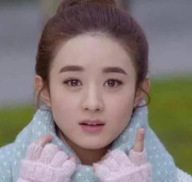  典型@双眼皮、一字眉已经过时了，现在流行「初恋脸」！