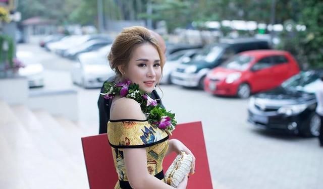 实拍越南旅游遇到的越南美女, 最后那个的笑容甜到心里