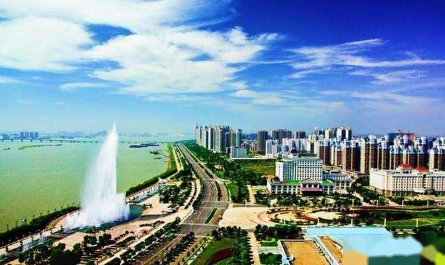 中部最憋屈省会城市将新建2条高铁,未来有望构