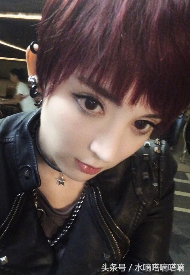 娜扎短发新发型引起粉粉丝叫，撞见大幂幂，新发型要保持啊！