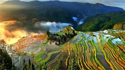 中国GDP垫底的二线城市，竟投资百亿修地铁，网友：真敢花