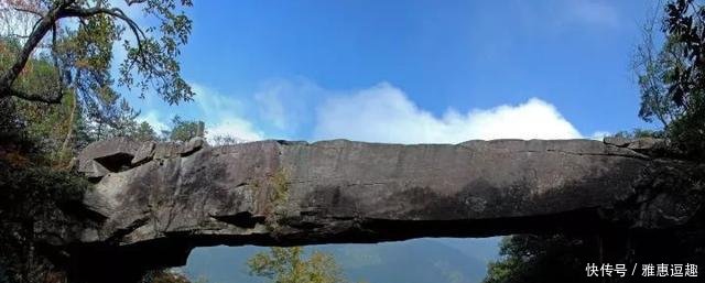 广西的邻居湖南, 有一座离天空最近的小城……