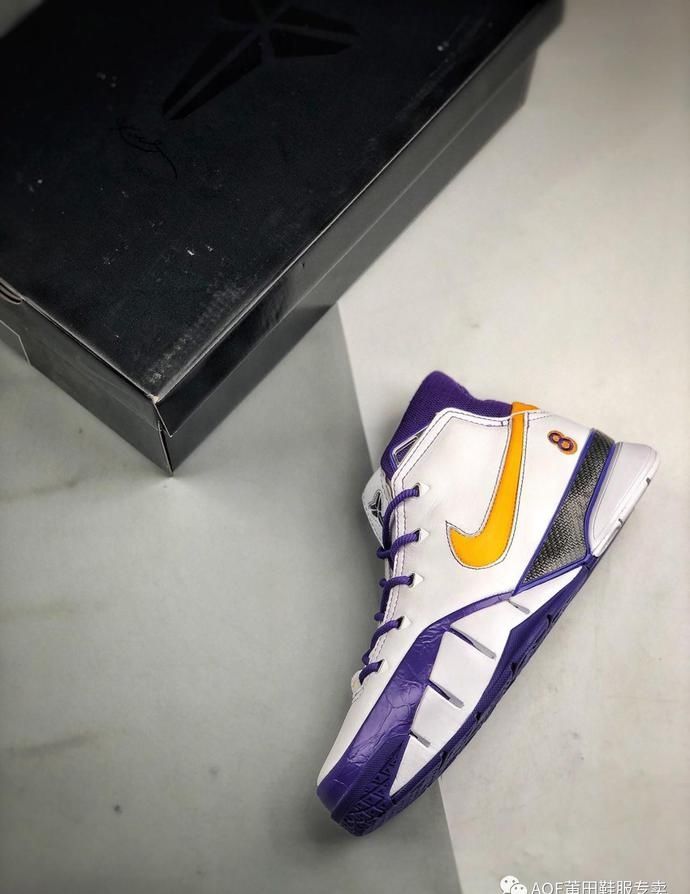  [耐克]永恒不变的经典，致敬科比！耐克zoom Kobe 1白紫湖人开箱测评！